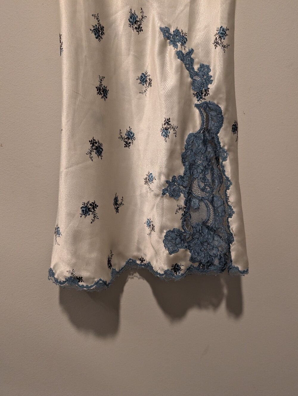Victoria's Secret Y2K Lace Trim Embroidered Euro Summer Boho Floral Slip Dress - Picture 3 of 9